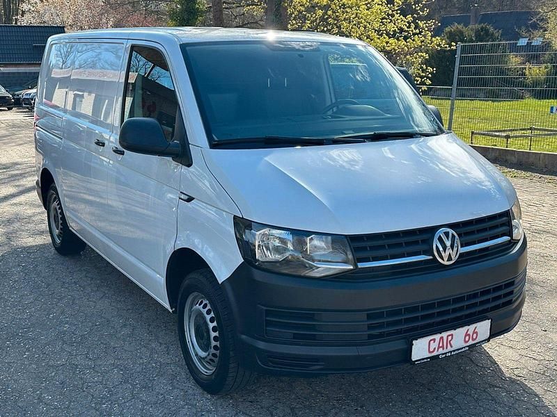 Gebraucht VW Transporter 84 PS (61 kW) 2019 Weiß Van