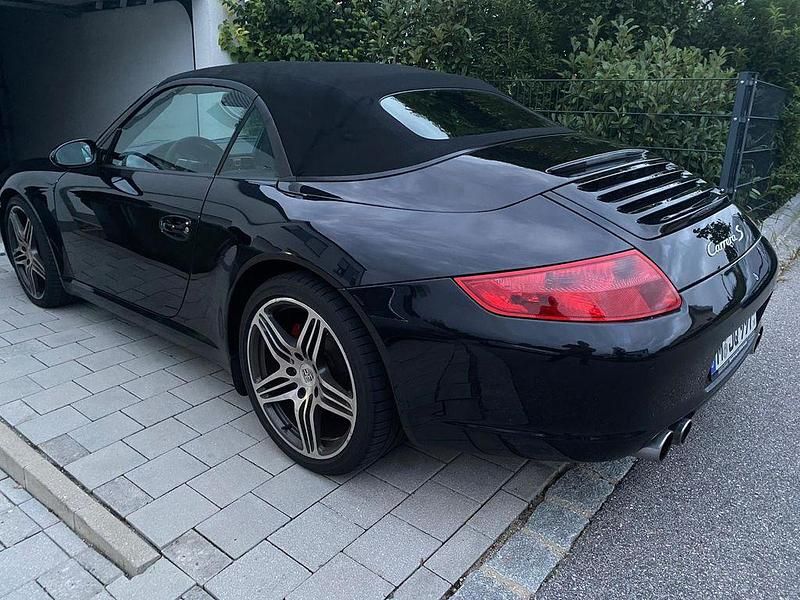 Schwarz Gebraucht 2007 Porsche 911 Carrera S Cabriolet Cabrio | 55.950 € (Etwas zu teuer) - Bild 1/4