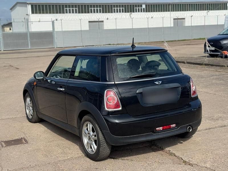 Gebraucht Mini ONE 102 PS (75 kW) 2013 Schwarz Kleinwagen