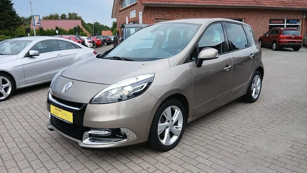 Gebraucht Renault Scénic Dynamique 110 PS (80 kW) 2012 Gold Van / Kleinbus