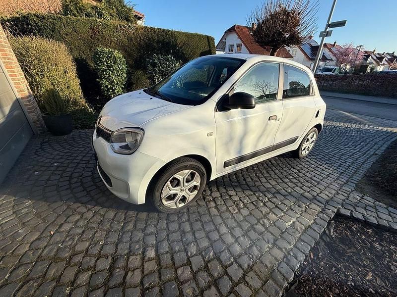 Gebraucht Renault Twingo Life 65 PS (47 kW) 2019 Weiß Kleinwagen