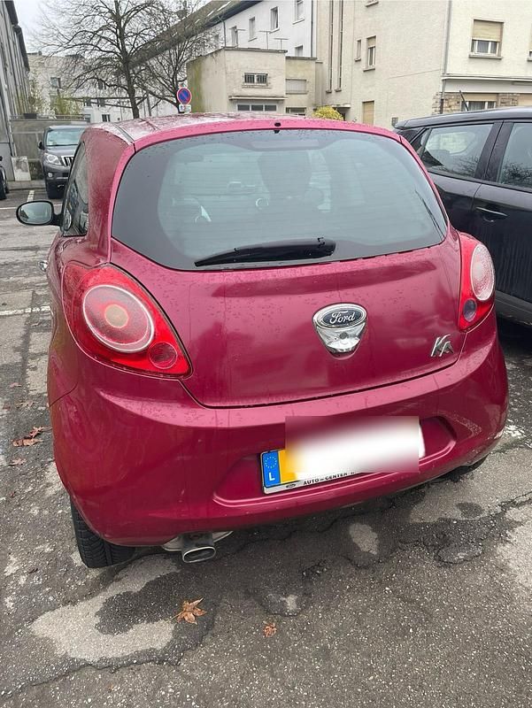 Gebraucht Ford Ka 69 PS (50 kW) 2011 Rot Kleinwagen