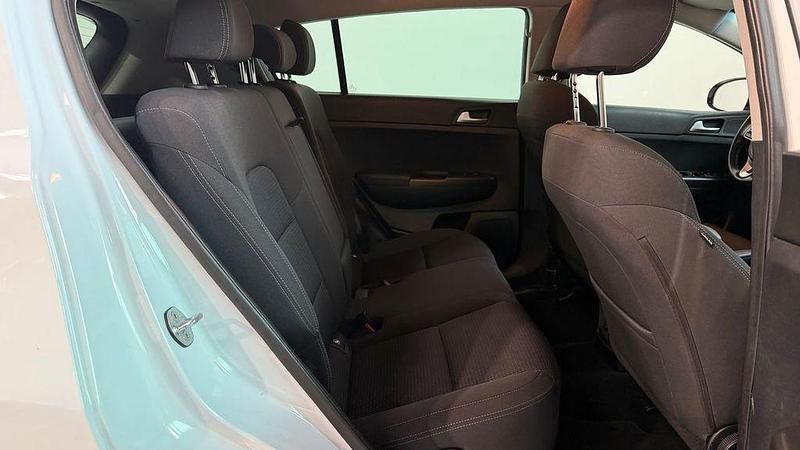 Gebraucht Kia Sportage Vision 132 PS (97 kW) 2017 Weiß SUV