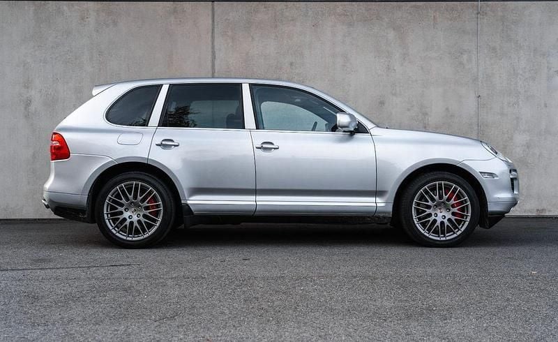 Gebraucht Porsche Cayenne Turbo 500 PS (367 kW) 2010 Silber SUV