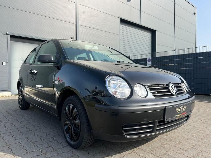 Gebraucht VW Polo 54 PS (39 kW) 2003 Schwarz Kleinwagen