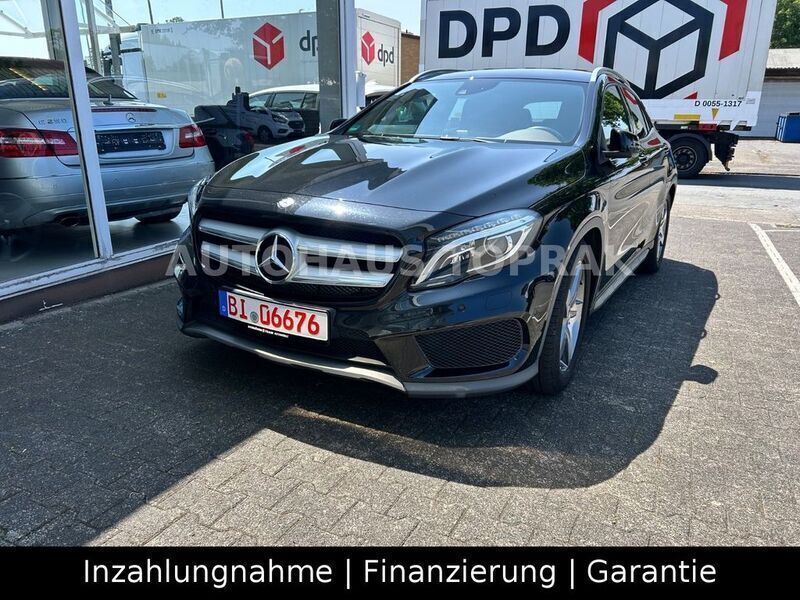 Schwarz Gebraucht 2014 Mercedes GLA250 AMG SUV | 18.500 € (Guter Preis) - Bild 1/4