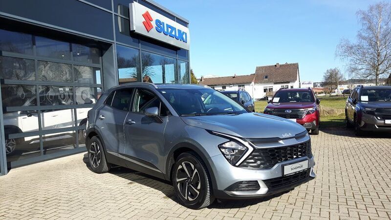 Gebraucht Kia Sportage 136 PS (100 kW) 2024 Silber (css) lunarsilber met. metallic SUV