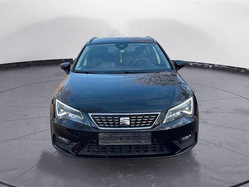 Second-hand Seat Leon ST XCELLENCE 150 CP (110 kW) 2017 Negru Break