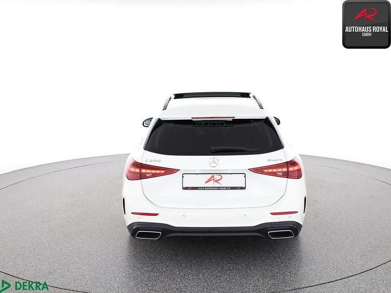 Gebraucht Mercedes C200 AMG 204 PS (150 kW) 2022 Polarweiss Kombi