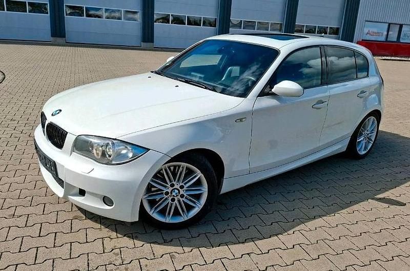 Weiß Gebraucht 2008 BMW 123 M Sport Kleinwagen | 8.700 € (Teuer) - Bild 1/4