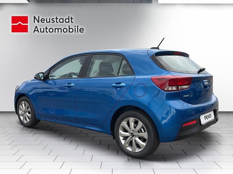 Gebraucht Kia Rio Vision 84 PS (61 kW) 2023 Blau Limousine