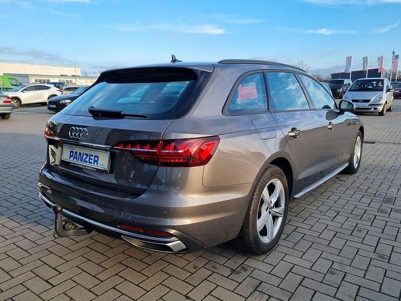 Gebraucht Audi A4 136 PS (100 kW) 2020 Grau Limousine