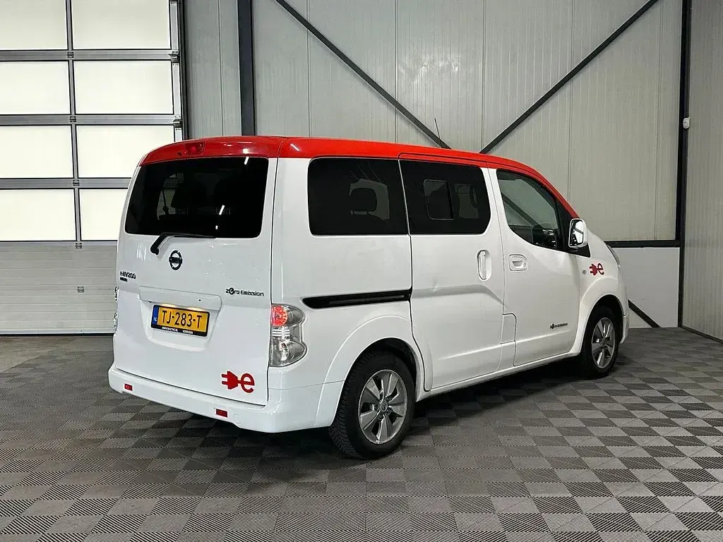 Gebraucht Nissan e-NV200 78 kW (107 PS) 2018 Weiß Van / Kleinbus