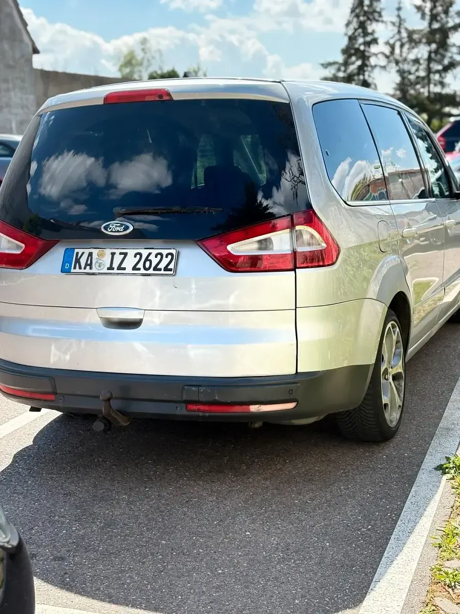Gebraucht Ford Galaxy 175 PS (128 kW) 2008 Grau Van / Kleinbus