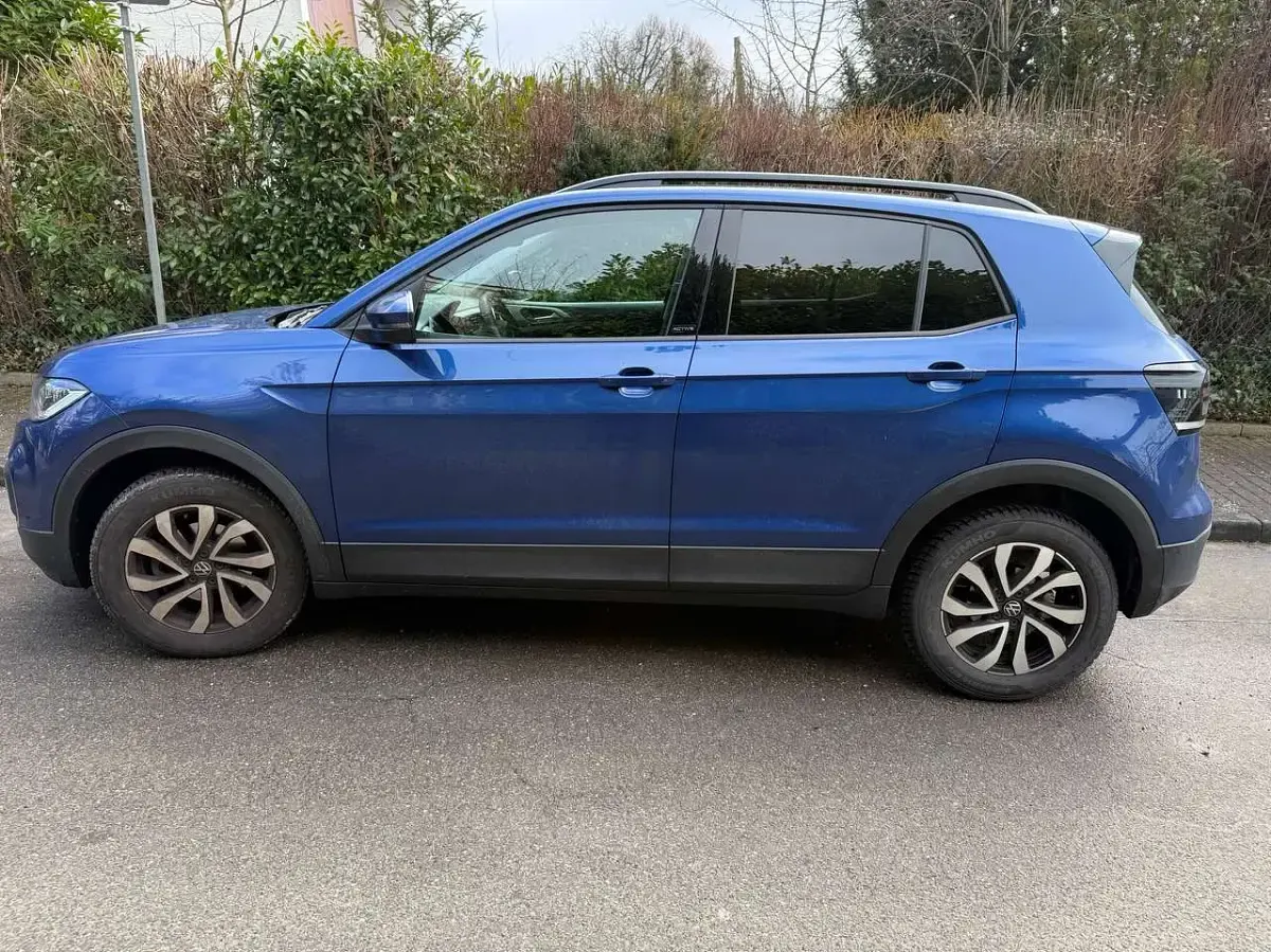 Gebraucht VW T-Cross Life 110 PS (80 kW) 2022 Blau SUV