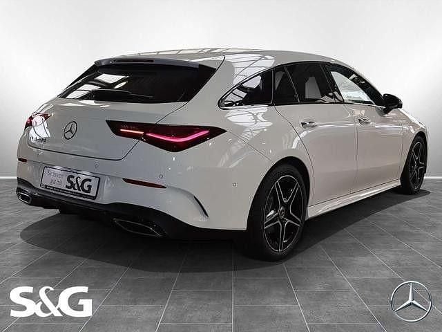 Gebraucht 2025 Mercedes CLA200 Shooting Brake AMG line Kombi | 43.789 € - Bild 1/4