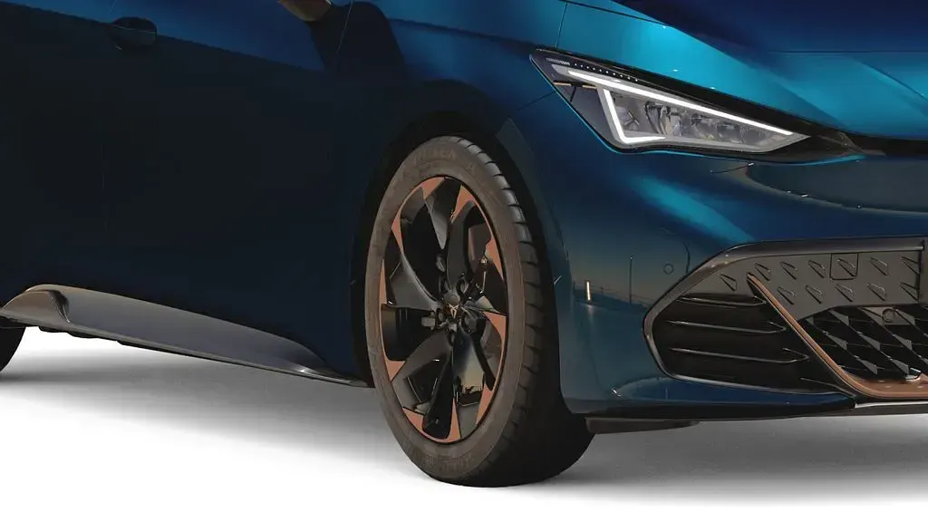 Second-hand Cupra Born 150 kW (204 CP) 2024 Albastru Hatchback