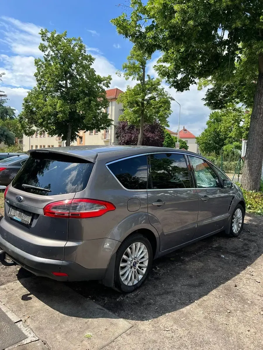Gebraucht Ford S-MAX S 140 PS (102 kW) 2012 Grau Van / Kleinbus