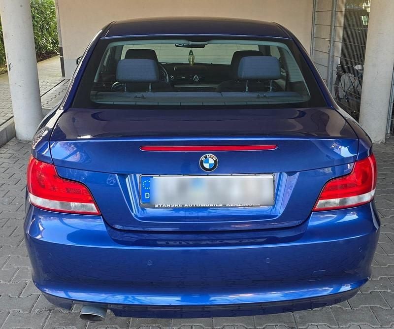 Blau Gebraucht 2011 BMW 118 Coupé Coupé | 6.700 € - Bild 1/4