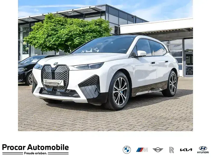 Gebraucht BMW iX Sport Line 239 kW (326 PS) 2024 SUV