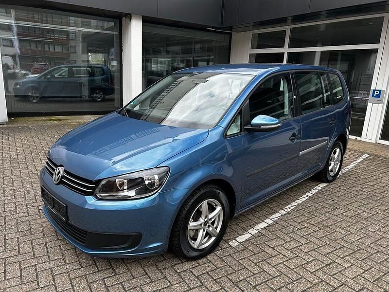 Gebraucht VW Touran 105 PS (77 kW) 2013 Blau Van / Kleinbus
