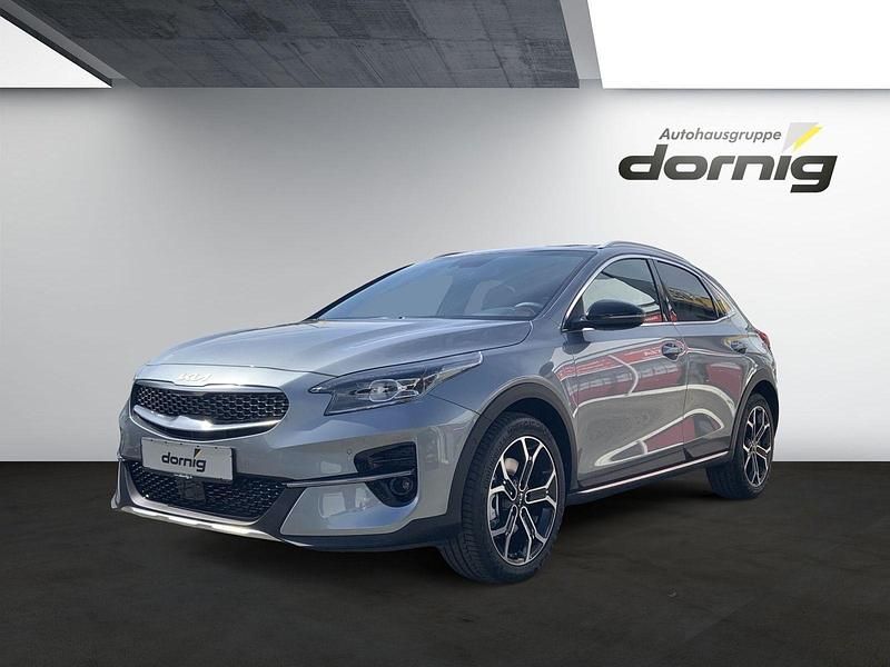 Lunar silber met. Gebraucht 2022 Kia XCeed Black Xdition SUV | 30.990 € (Teuer) - Bild 1/4