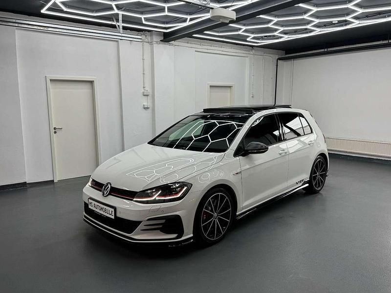 Pure white Gebraucht 2019 VW Golf VII GTI Limousine | 26.990 € (Fairer Preis) - Bild 1/4