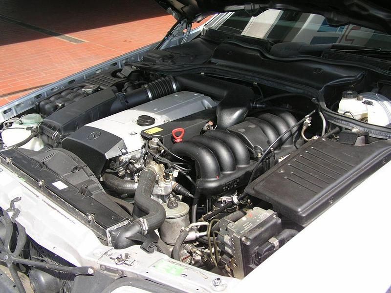 Gebraucht Mercedes SL320 231 PS (169 kW) 1994 Silber Cabrio