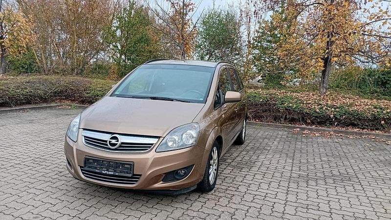 Gebraucht Opel Zafira 110 PS (80 kW) 2014 Van / Kleinbus