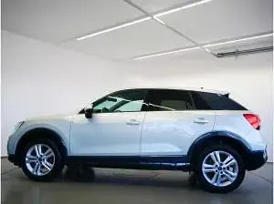 Gebraucht Audi Q2 Advanced Plus 116 PS (85 kW) 2024 Tausilber metallic SUV