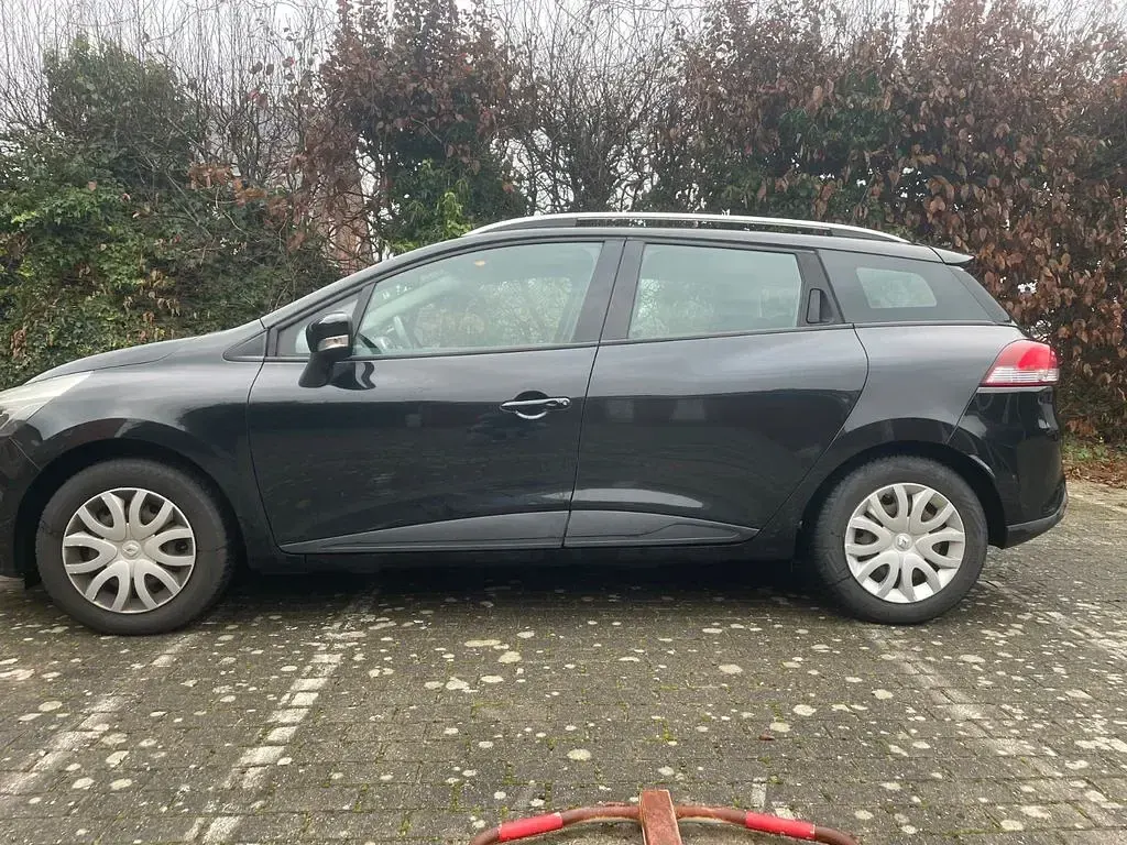 Gebraucht Renault Clio 75 PS (55 kW) 2015 Schwarz Limousine