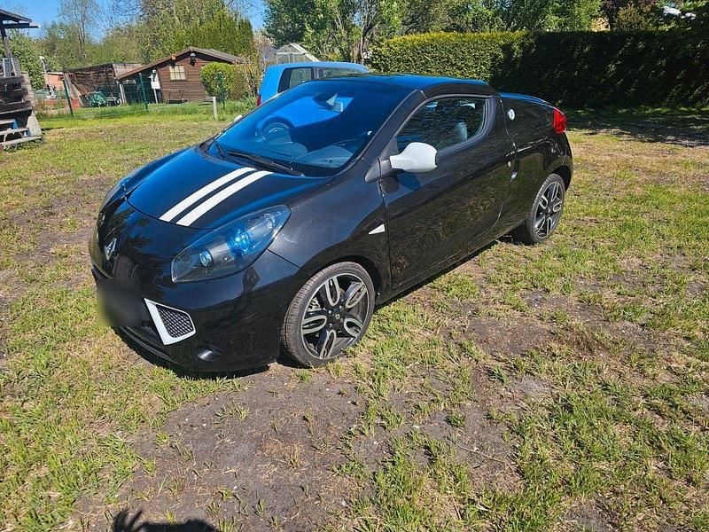 Second-hand Renault Wind 102 CP (75 kW) 2013 Negru Hatchback