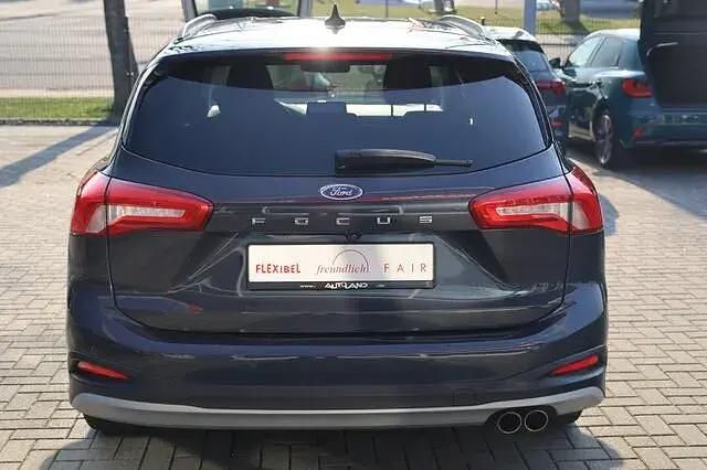 Usata Ford Focus Active 150 CV (110 kW) 2020 Blu Berlina