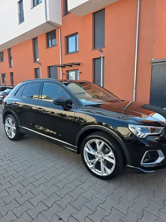Gebraucht Audi Q3 Advanced 150 PS (110 kW) 2021 Schwarz SUV