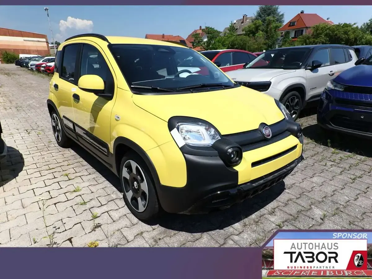 Neu Fiat Panda Cross Cross 65 PS (47 kW) 2026 Positano gelb Kleinwagen