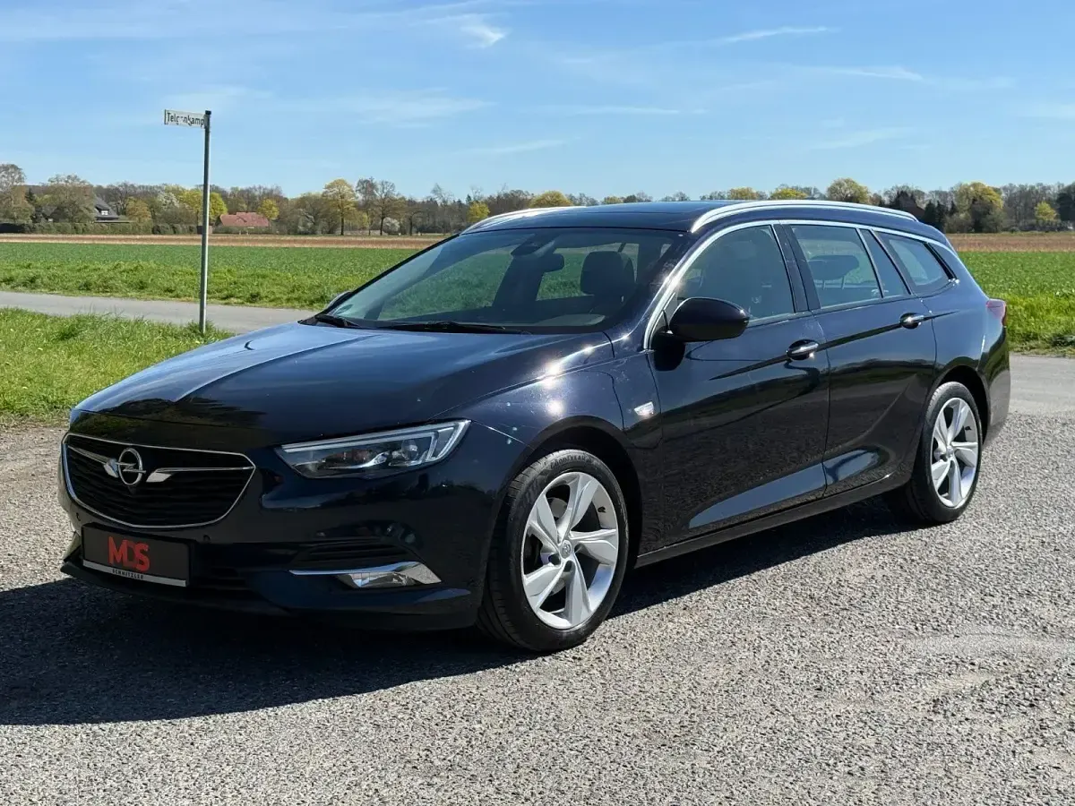 Gebraucht Opel Insignia Innovation 209 PS (153 kW) 2018 Blau Kombi
