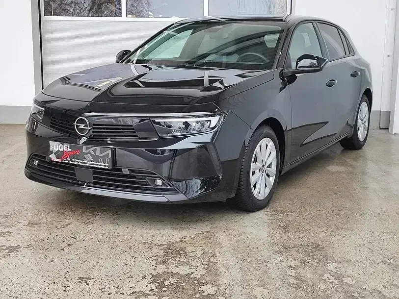 Gebraucht Opel Astra Elegance 131 PS (96 kW) 2023 Karbon schwarz (metallic) Limousine