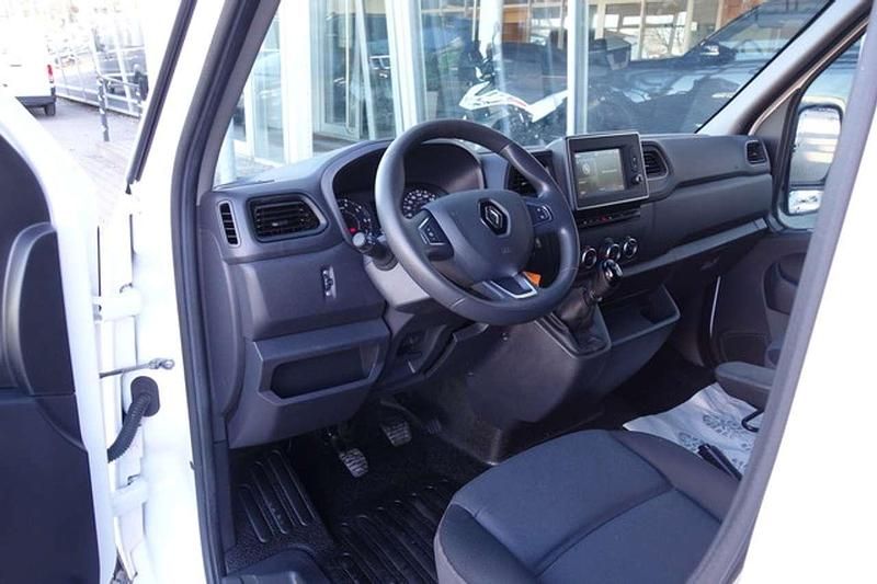 Gebraucht Renault Master 179 PS (131 kW) 2020 Weiß Van / Kleinbus