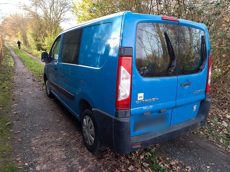 Second-hand Citroën Jumpy 120 CP (88 kW) 2011 Albastru Monovolum