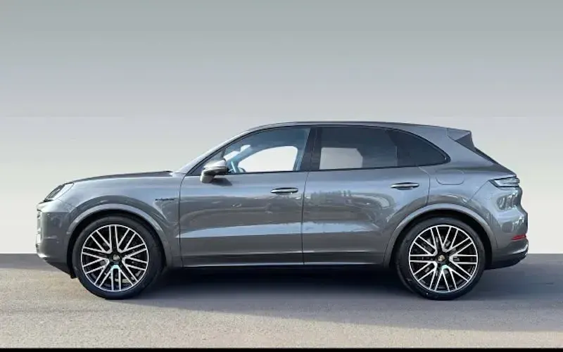 Neu Porsche Cayenne Black Edition 470 PS (345 kW) 2025 Grau SUV
