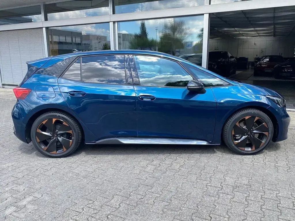 Gebraucht Cupra Born 169 kW (231 PS) 2025 Blau Kleinwagen