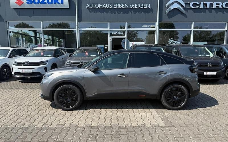 Neu Citroën C4 145 PS (106 kW) 2025 Grau Limousine