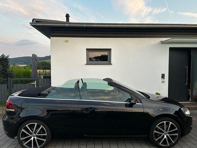 Gebraucht VW Golf Cabriolet 160 PS (117 kW) 2012 Schwarz Cabrio