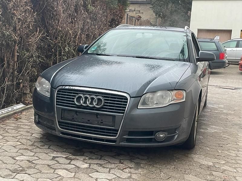 Gebraucht Audi A4 140 PS (102 kW) 2006 Grau Kombi