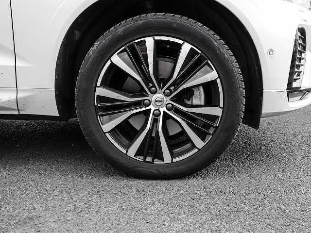 Gebraucht Volvo XC60 145 PS (106 kW) 2023 SUV