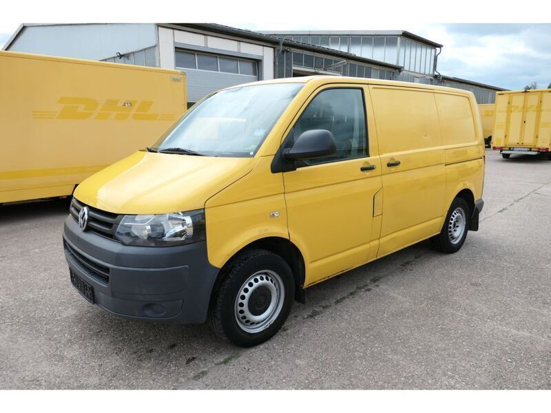 Gebraucht VW T5 84 PS (61 kW) 2011 Ginstergelb r1032 Van