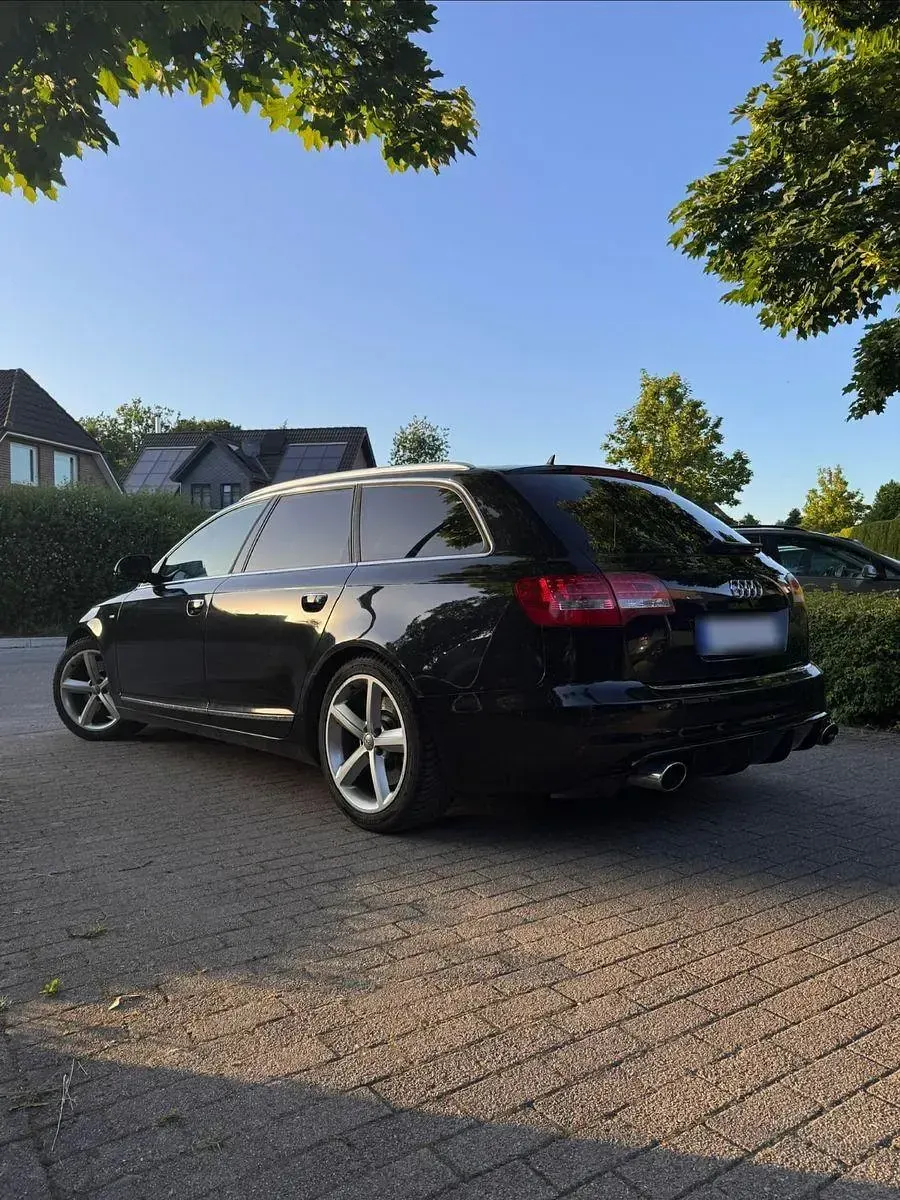 Gebraucht Audi A6 Ambiente 239 PS (175 kW) 2011 Schwarz Kombi