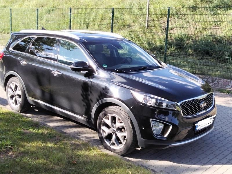 Schwarz Gebraucht 2016 Kia Sorento Platinum SUV | 14.490 € (Guter Preis) - Bild 1/4