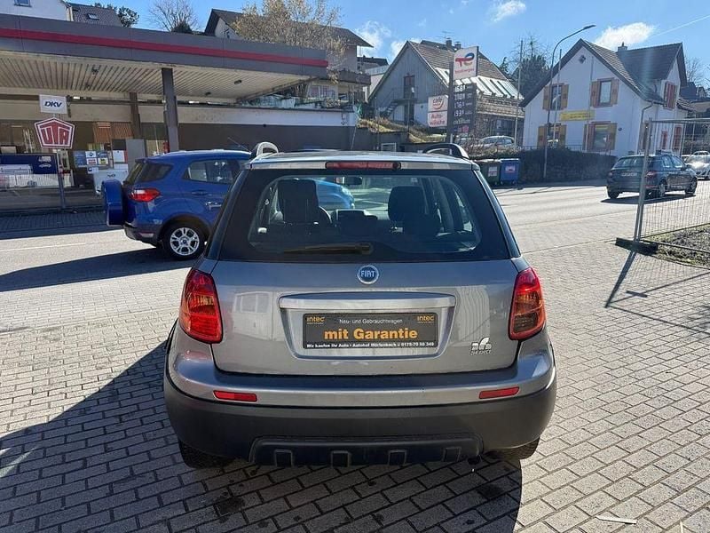 Gebraucht Fiat Sedici Dynamic 120 PS (88 kW) 2008 Grau SUV