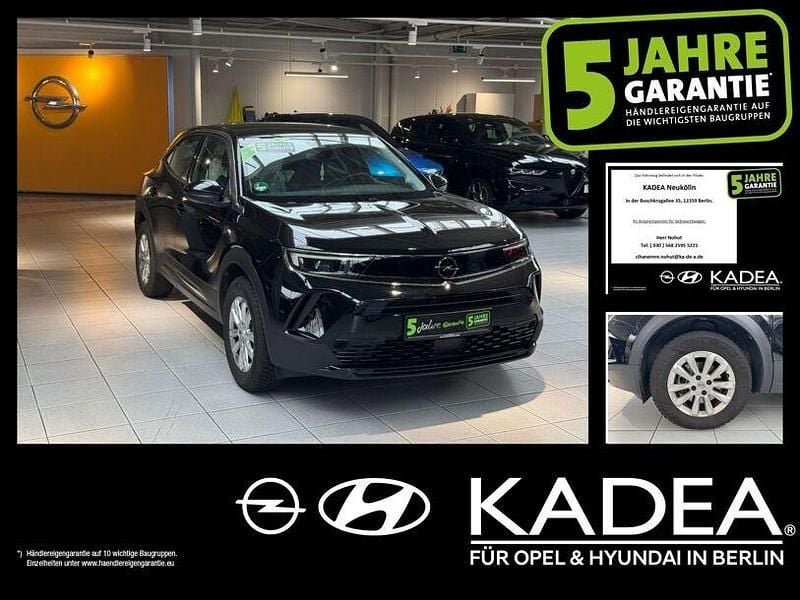 Gebraucht Opel Mokka-e 100 kW (136 PS) 2023 Lackierung schwarz perla nera/typ aussen (metallic) SUV